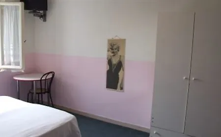 Terranova Hotel *