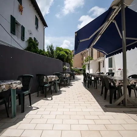 Terranova Hotel *